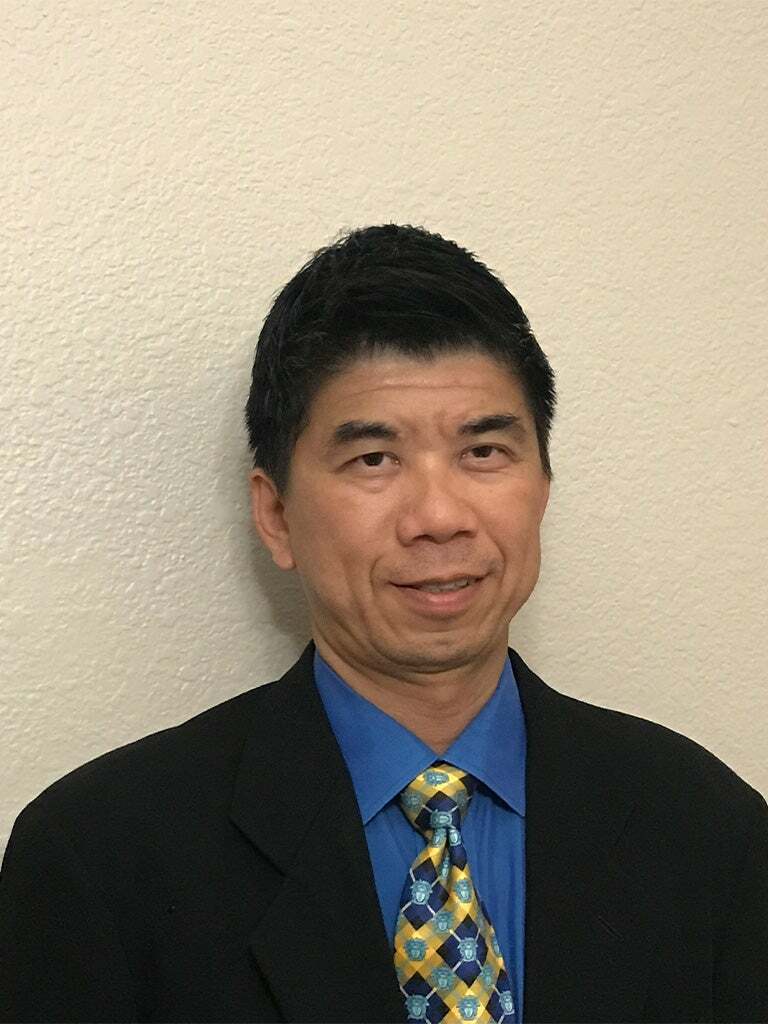 Robert Wei, Real Estate Salesperson in Temecula, Affiliated