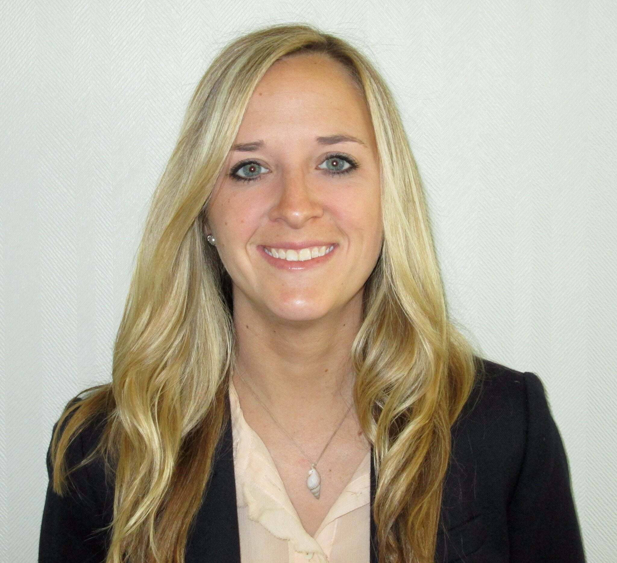 Brittani Phillips,  in Berlin, ERA Martin Associates