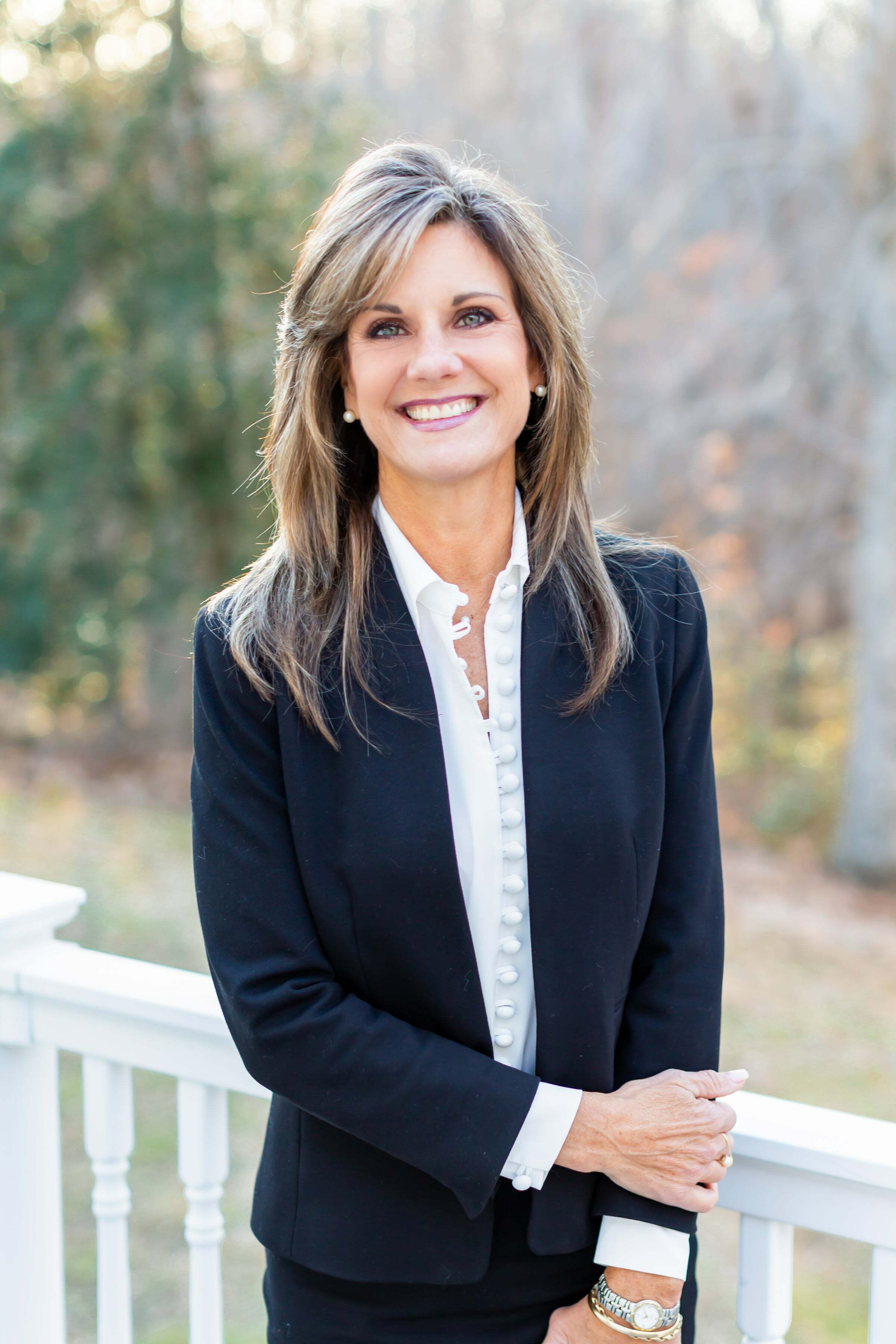 Debra Durocher, Real Estate Salesperson in Fredericksburg, Elite