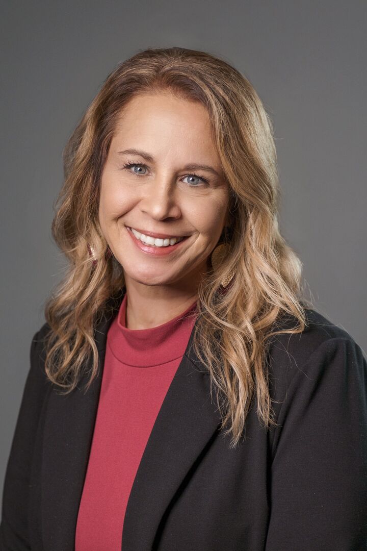 Kim Shewmaker, Associate Real Estate Broker in Columbus, Scheetz