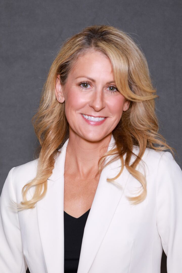 Ericka Osterman,  in Shelby Township, Professionals