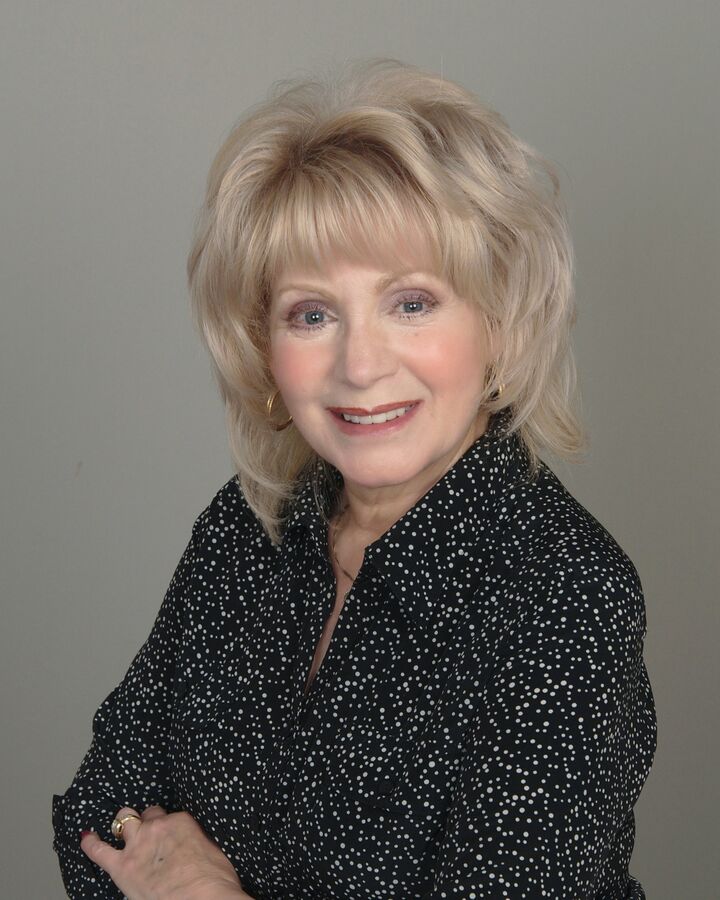 Hedy Aloia, Real Estate Salesperson in Palm Coast, Premier Properties