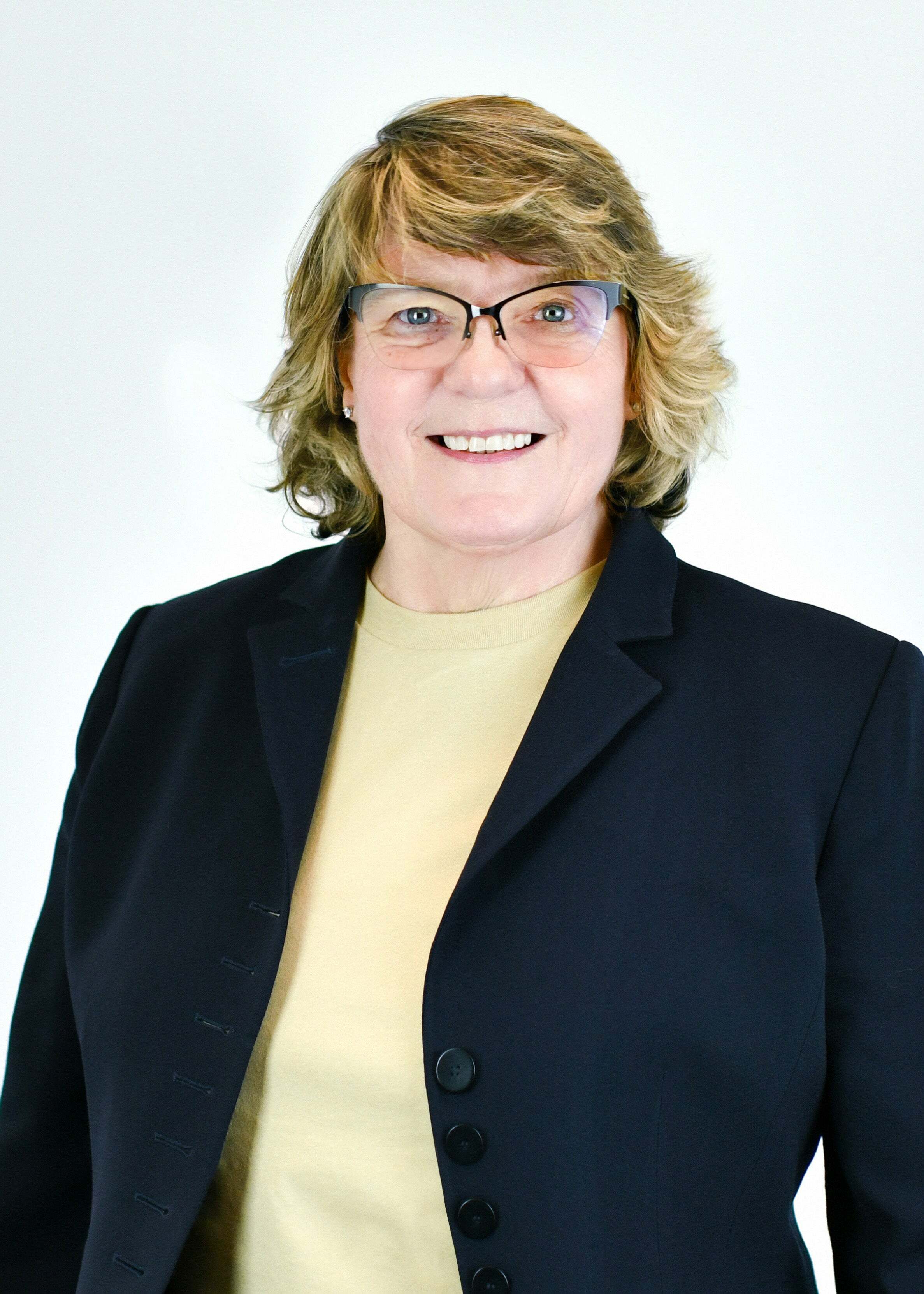Jane Fallon, Real Estate Salesperson in Richland, Tri-Cities