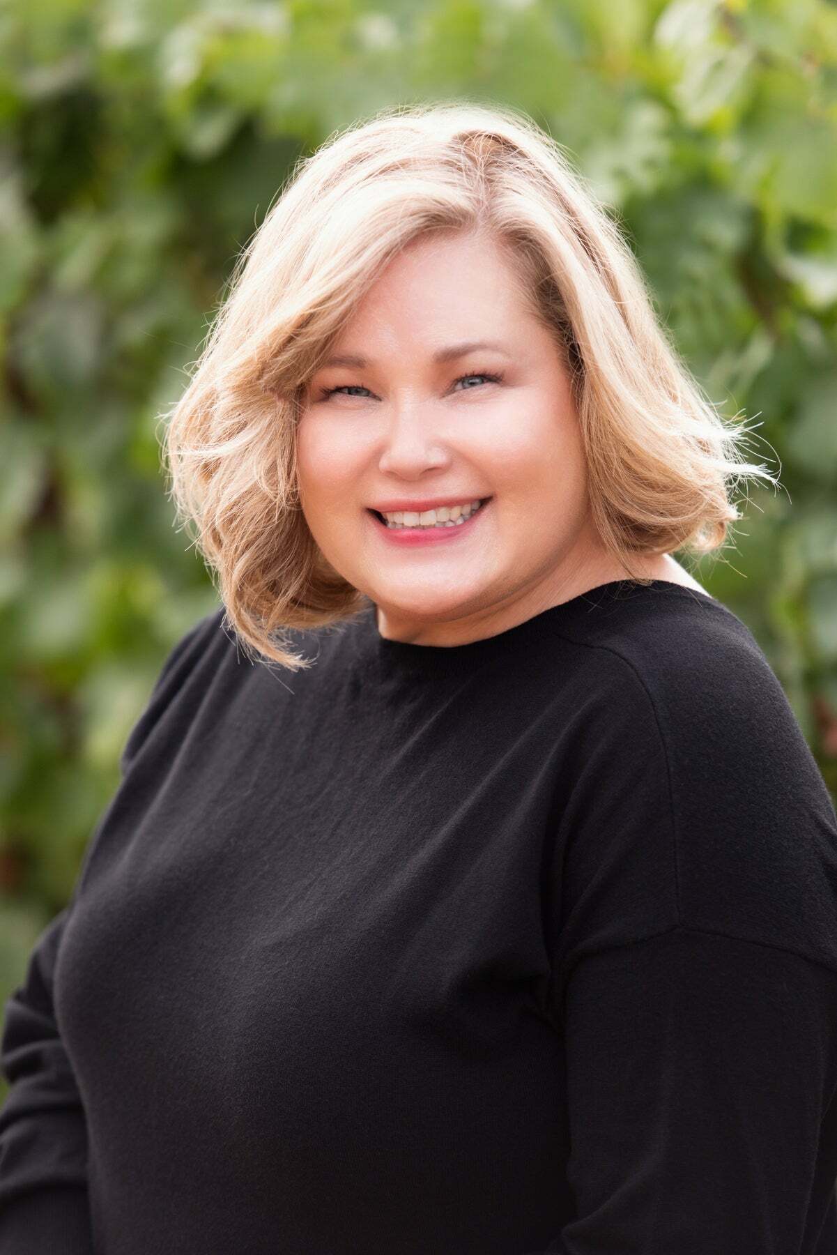 Mary Lynch-Paliska, Sales Representative in Santa Rosa, Icon Properties