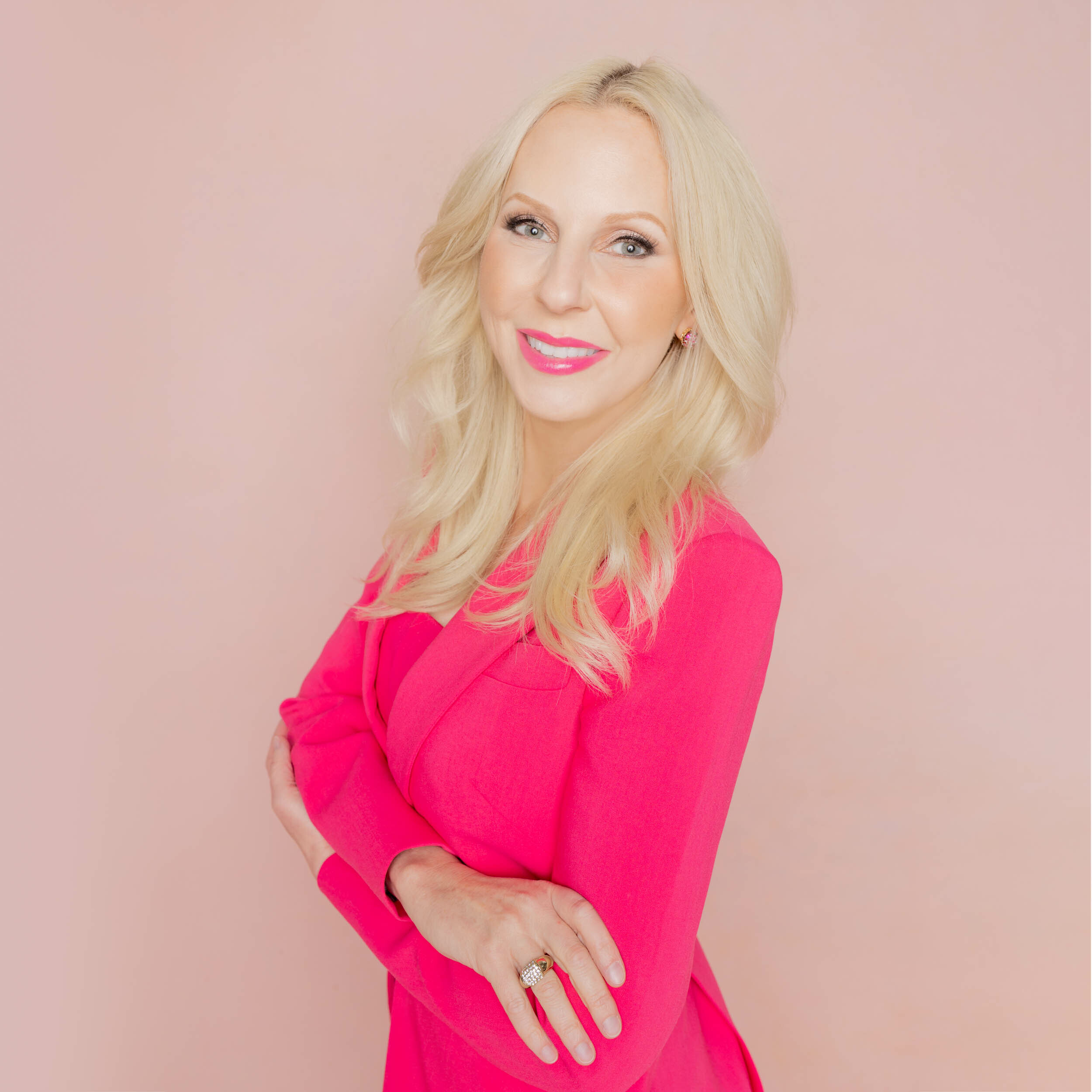 Jennifer Scates, Residential & Commercial Real Estate Expert in Knoxville, Wallace (TN)