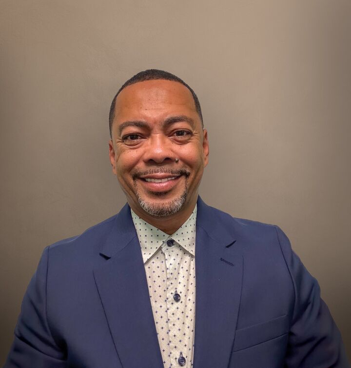 Frederick Brown, Real Estate Salesperson in Saginaw, Signature Realty