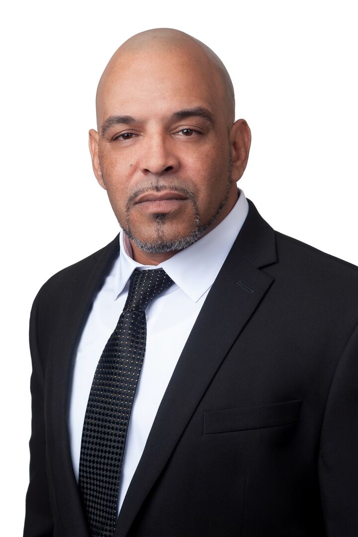 Eddie Mangual, Real Estate Salesperson in Madeira Beach, Beggins Enterprises