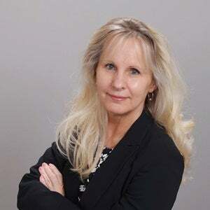 Sharon Crowther, Real Estate Salesperson in Stamford, Shore & Country Properties