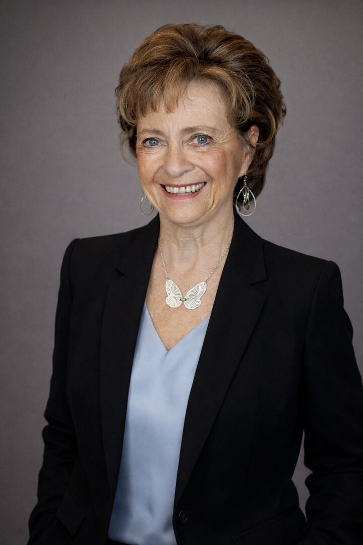 Joanne Elliott, Real Estate Salesperson in Newtown, North East