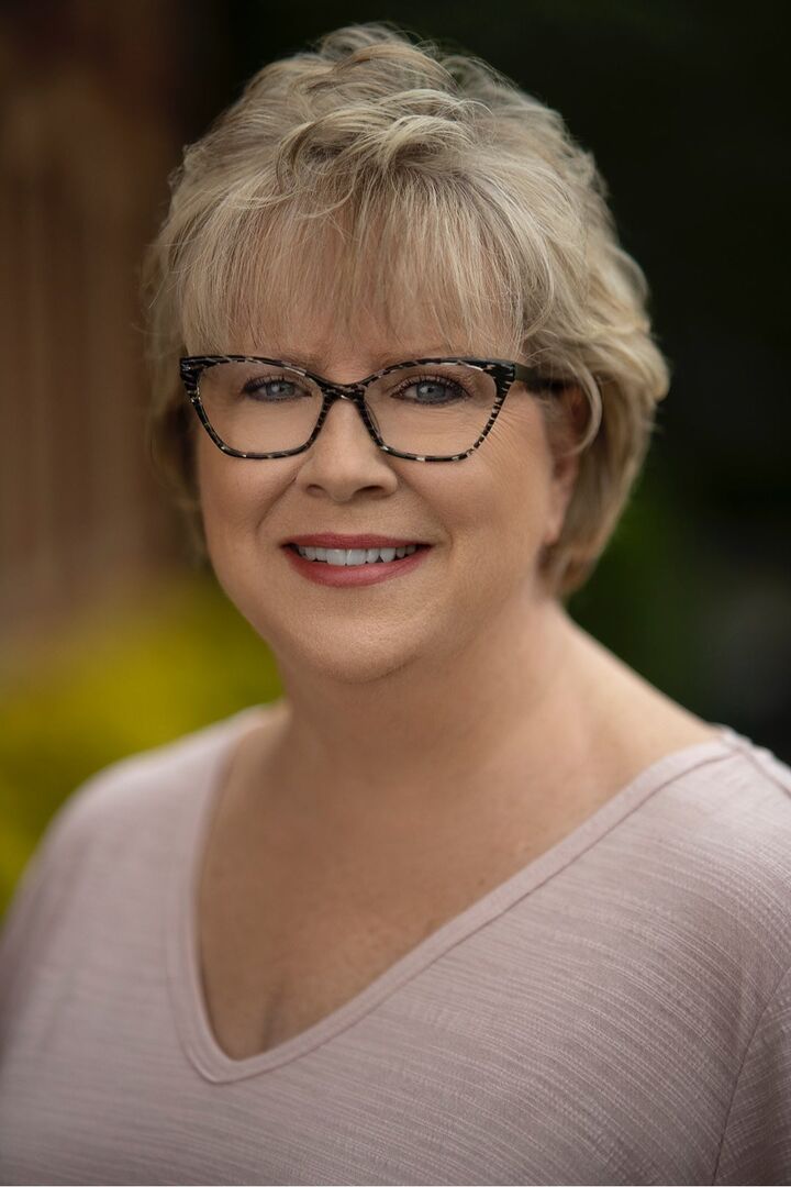 Cathy Baughn, Affiliate Broker in Brentwood, Southern Realty