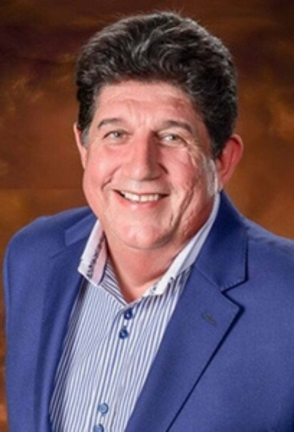 Mario Quintero, Real Estate Salesperson in Miami, World Connection