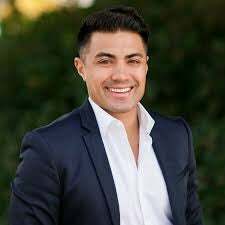 Chris Flores, Real Estate Salesperson in Fairfield, Kappel Gateway Realty