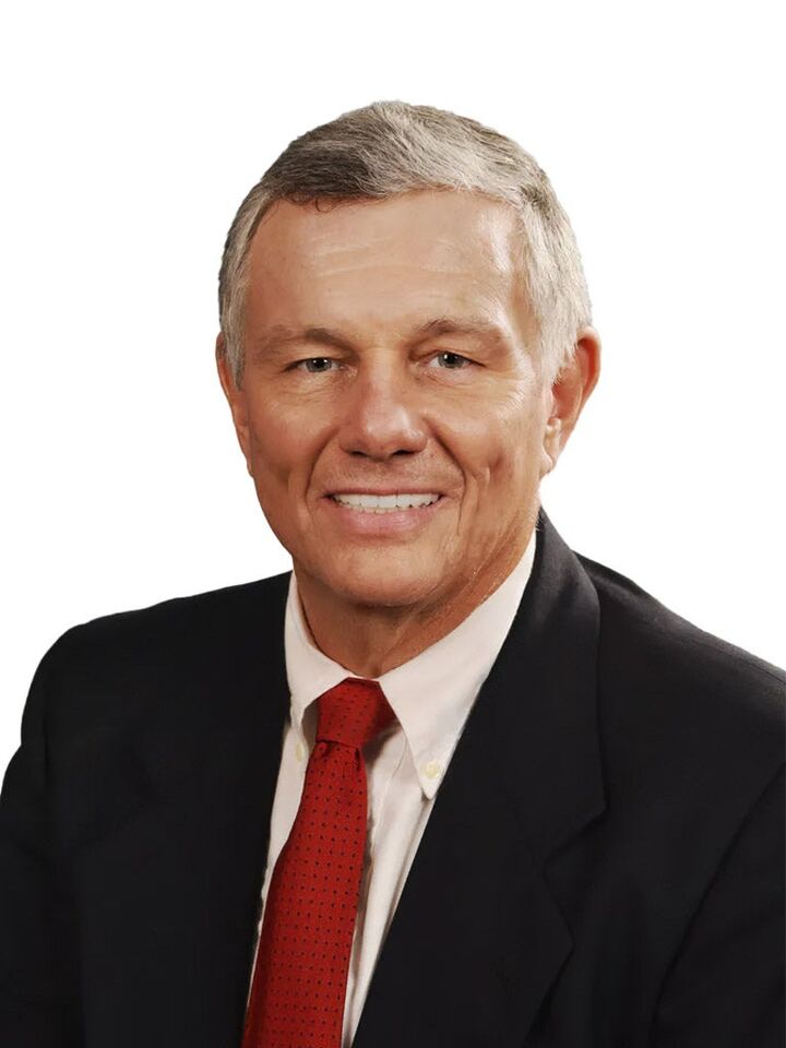 Douglas Adams, Real Estate Salesperson in Carlsbad, Affiliated