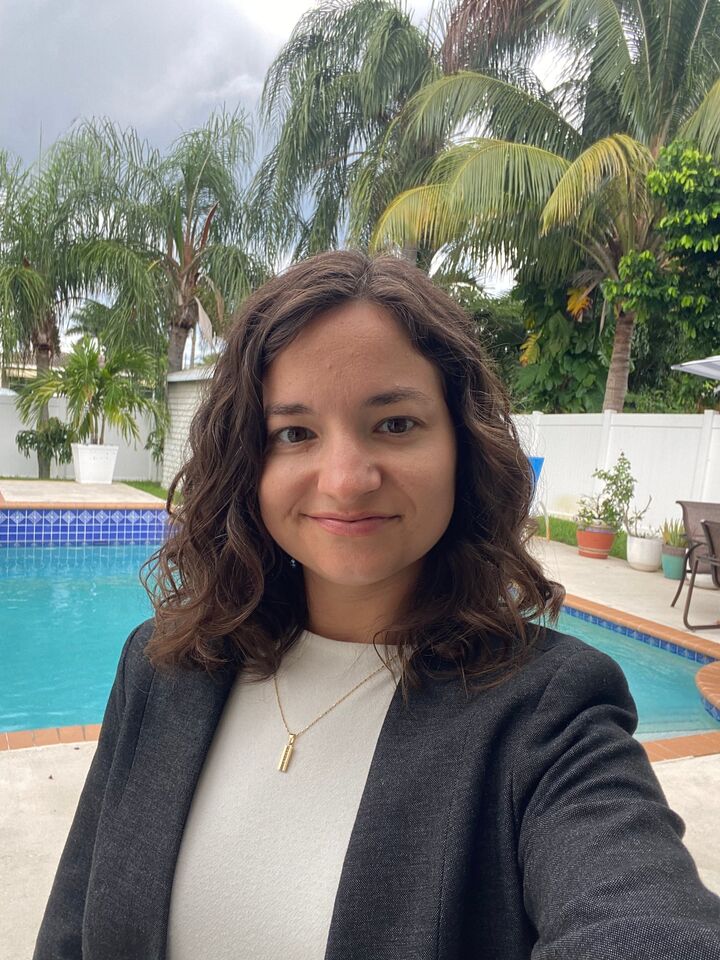 Stephanie Desangles, Real Estate Salesperson in Madeira Beach, Beggins Enterprises