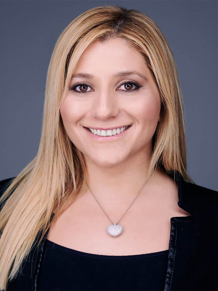 Bianka Sturges, Real Estate Salesperson in Irvine, Affiliated