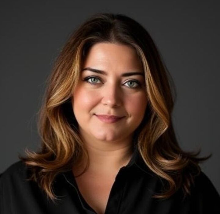 Sarah Lewis,  in Zionsville, Scheetz