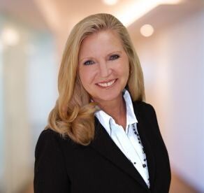 Carole Bayer, Real Estate Broker/Real Estate Salesperson in Ponte Vedra Beach, Vanguard Realty