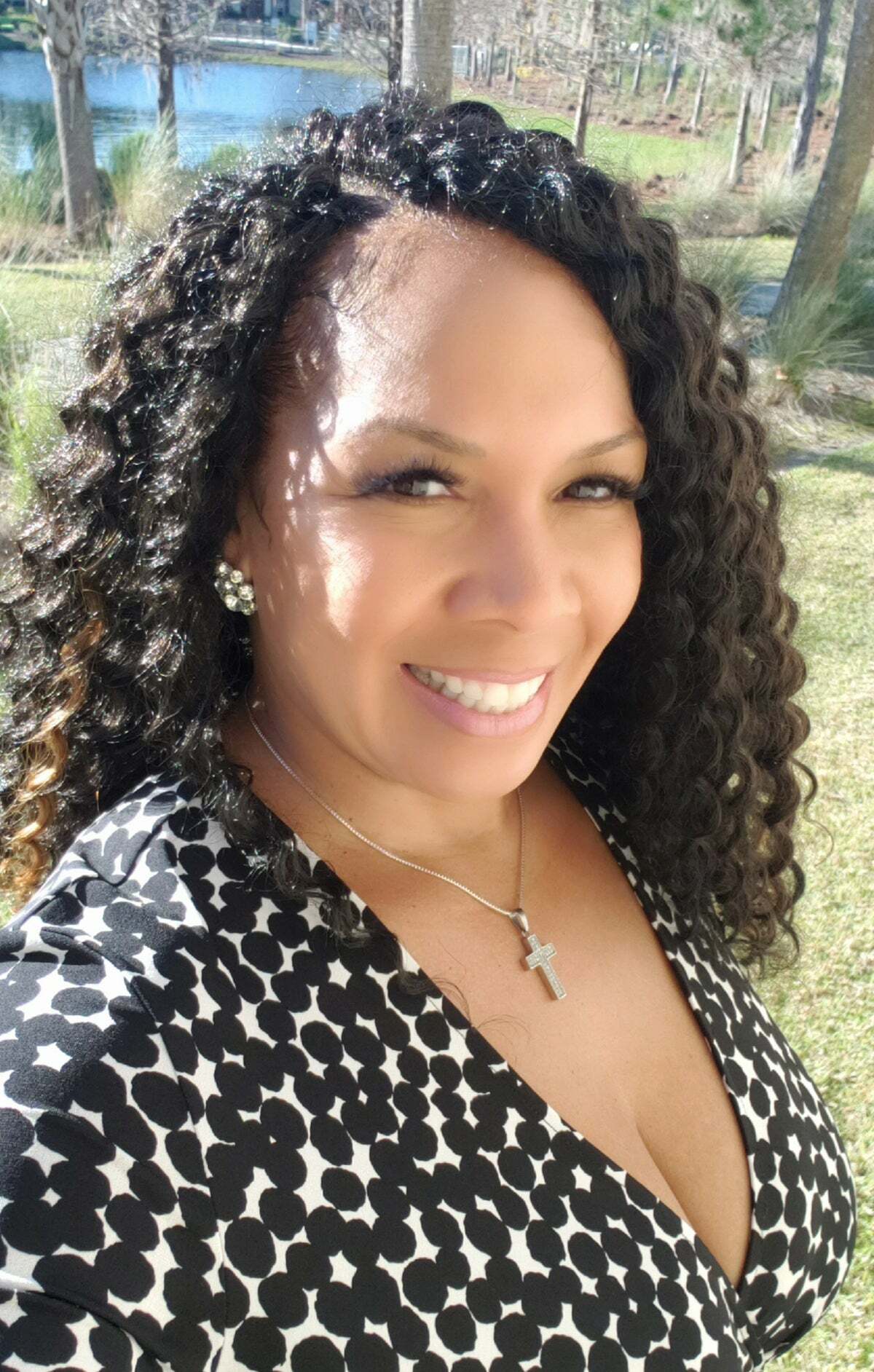 Tonya Jefferson, Real Estate Salesperson in Apollo Beach, Beggins Enterprises