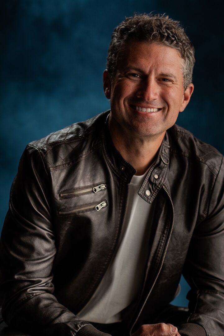 Clint Hudson,  in Columbus, Kennon & Parker