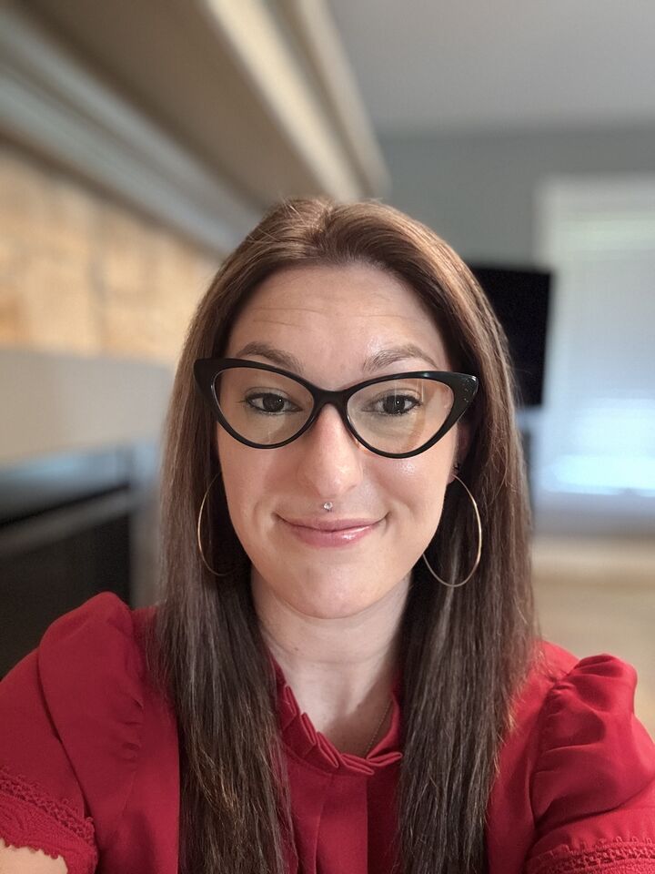 Sonya Kinloch, Realtor in Puyallup, Windermere