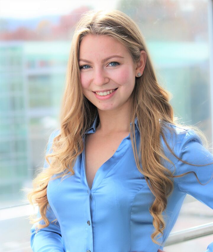 Sofiia Melnyk, Real Estate Salesperson in Roanoke, Townside Realtors