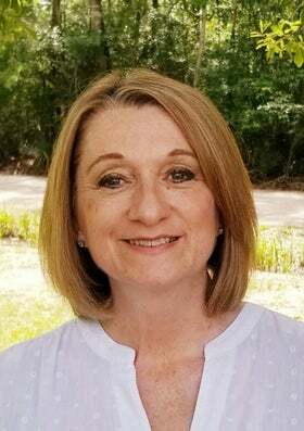 Lisa Davis, Real Estate Salesperson in Hammond, TEC