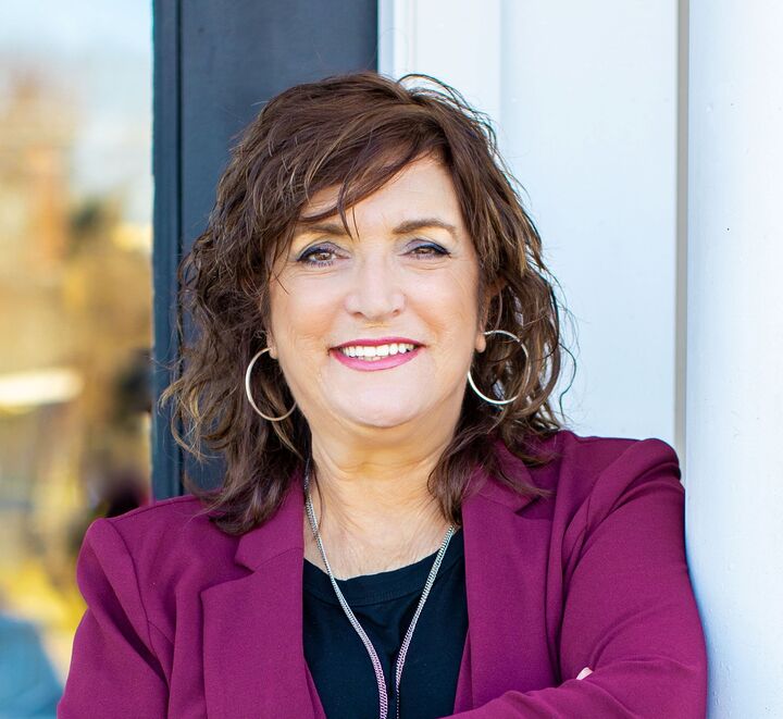 Niki Grigg, Real Estate Salesperson in Grosse Ile, Riverpointe