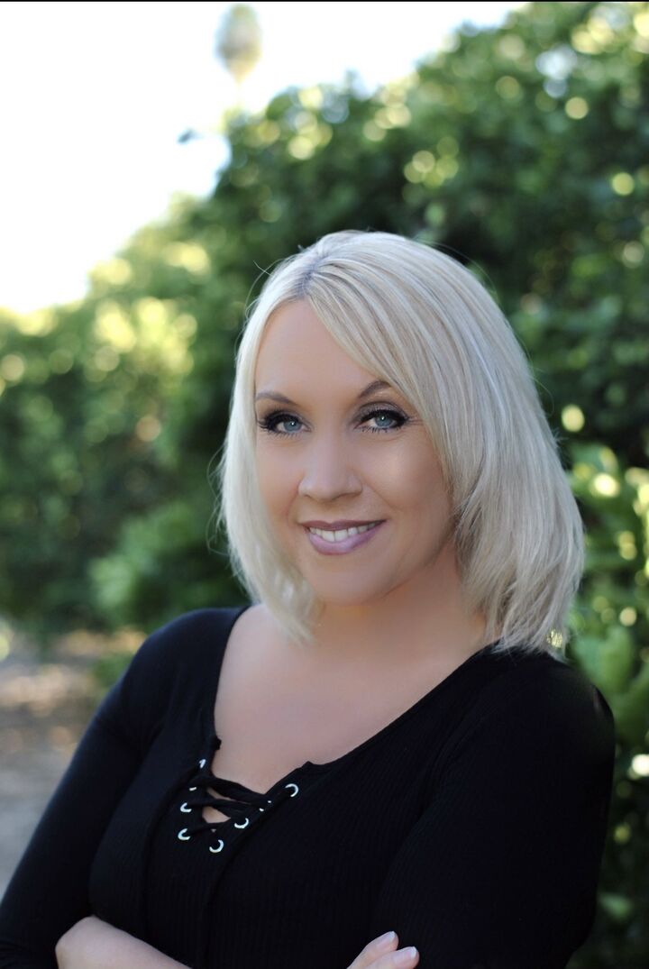 Lisa McDaniel, Real Estate Salesperson in Menifee, Associated Brokers Realty