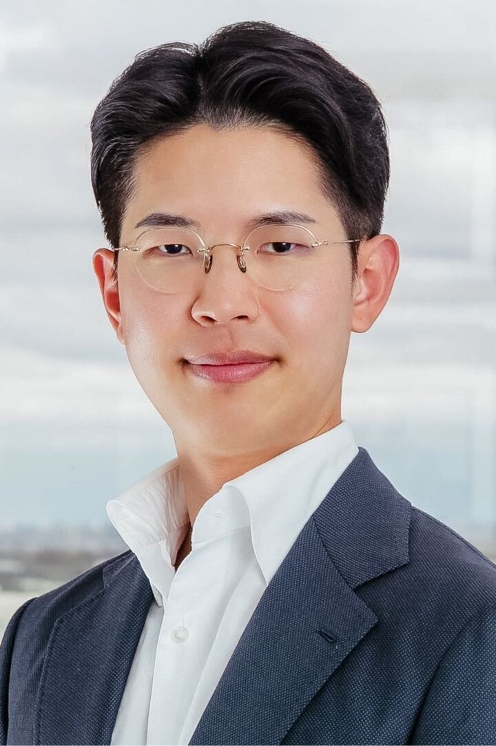 Young Choi, Real Estate Salesperson in Irvine, Platinum Properties