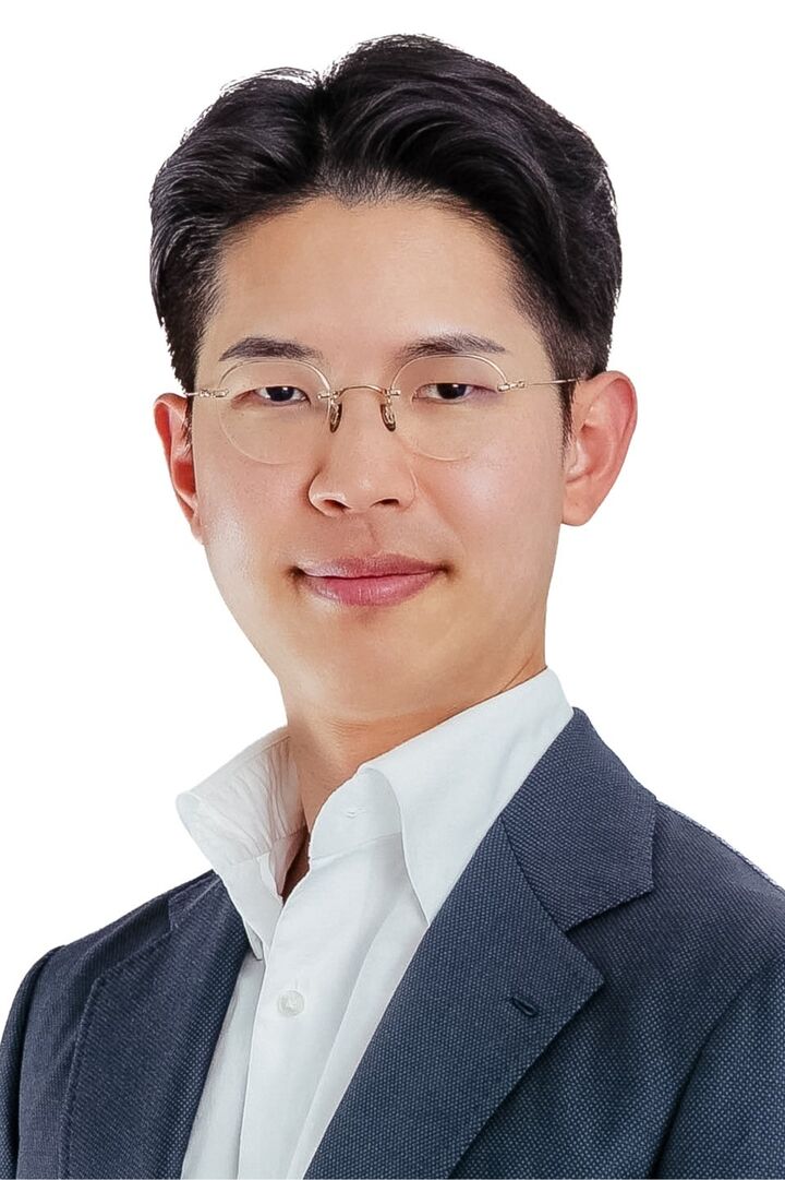 Young Choi, Real Estate Salesperson in Irvine, Platinum Properties