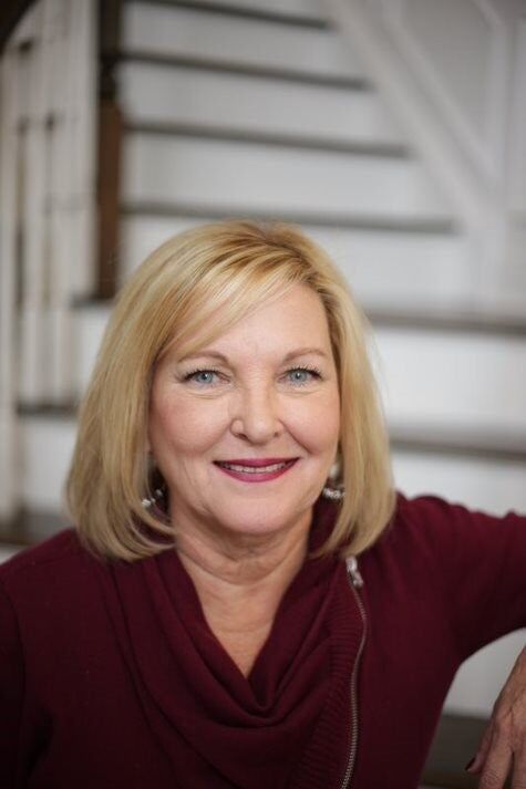 Susan Cousart, Real Estate Salesperson in Newtown, Hearthside