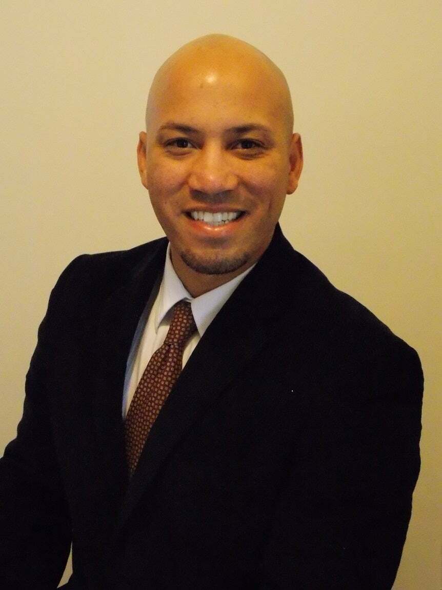 Luis Santiago, Real Estate Salesperson in Emmaus, Valley Partners
