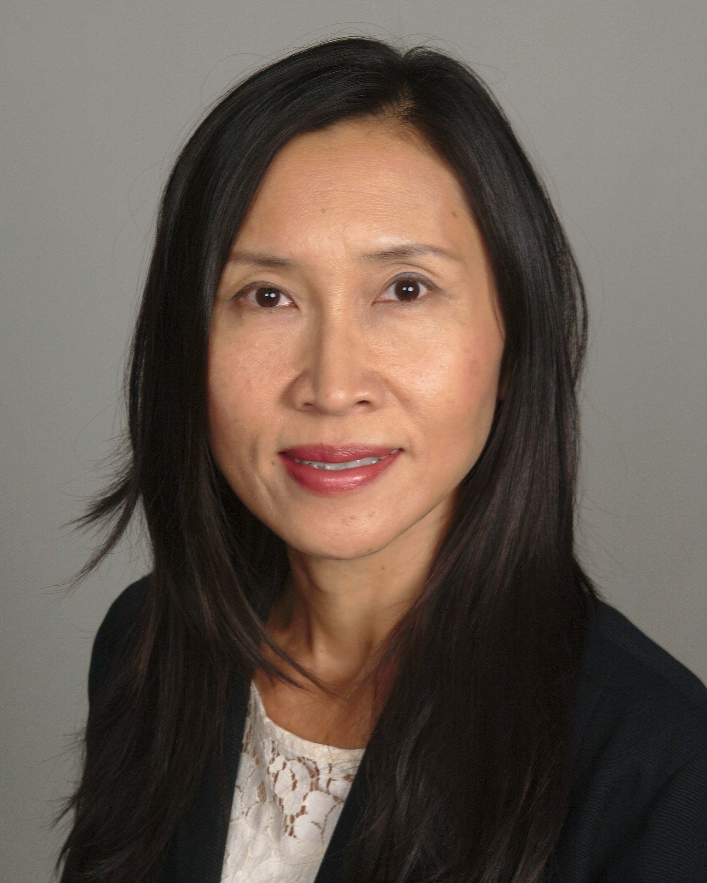 Naiyana Hollingsworth, Real Estate Salesperson in La Mesa, West