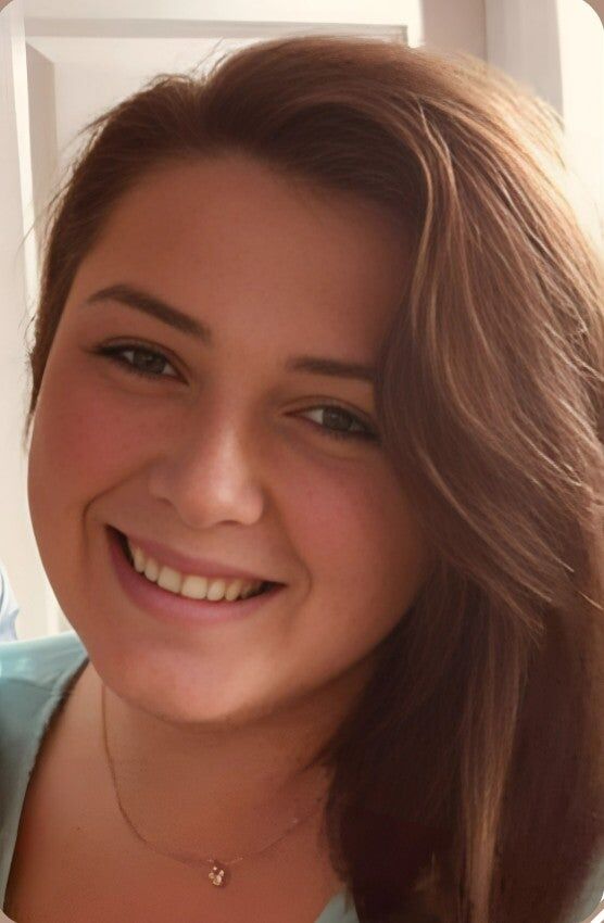 Ariel Suarez, Real Estate Salesperson in Port Charlotte, Tropical Breeze Realty