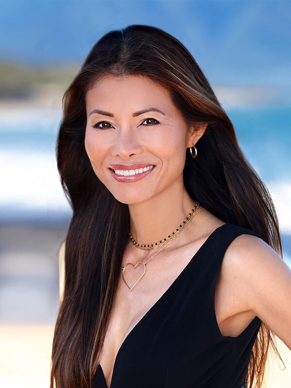 Monique Hsia, Real Estate Salesperson in Honolulu, Pacific Properties