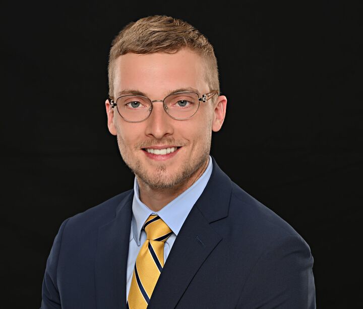 Gary Vroom Jr, Real Estate Salesperson in Northville, Curran & Oberski