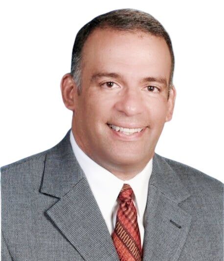 G. Asencio, Associate Real Estate Broker in Miami, Town & Country Properties