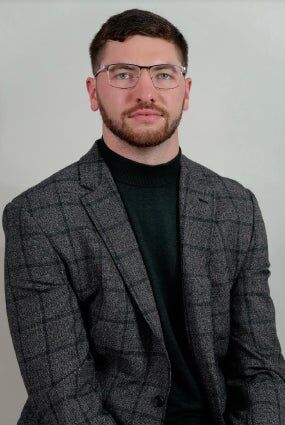 CLAYTON HOLMBERG, Real Estate Salesperson in Leawood, Kansas City Homes