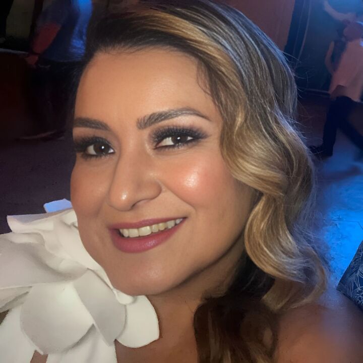 Cindy Saavedra, REALTOR® in La Quinta, Windermere