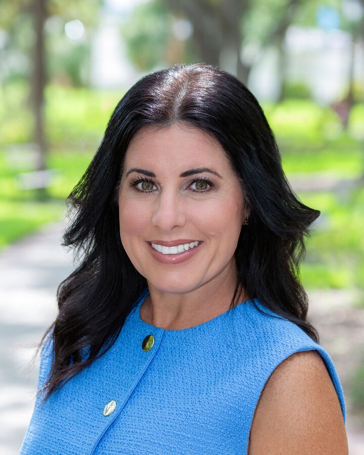 Yvette Ravella, Real Estate Salesperson in Tampa, Tomlin St Cyr Real Estate Services ERA Powered