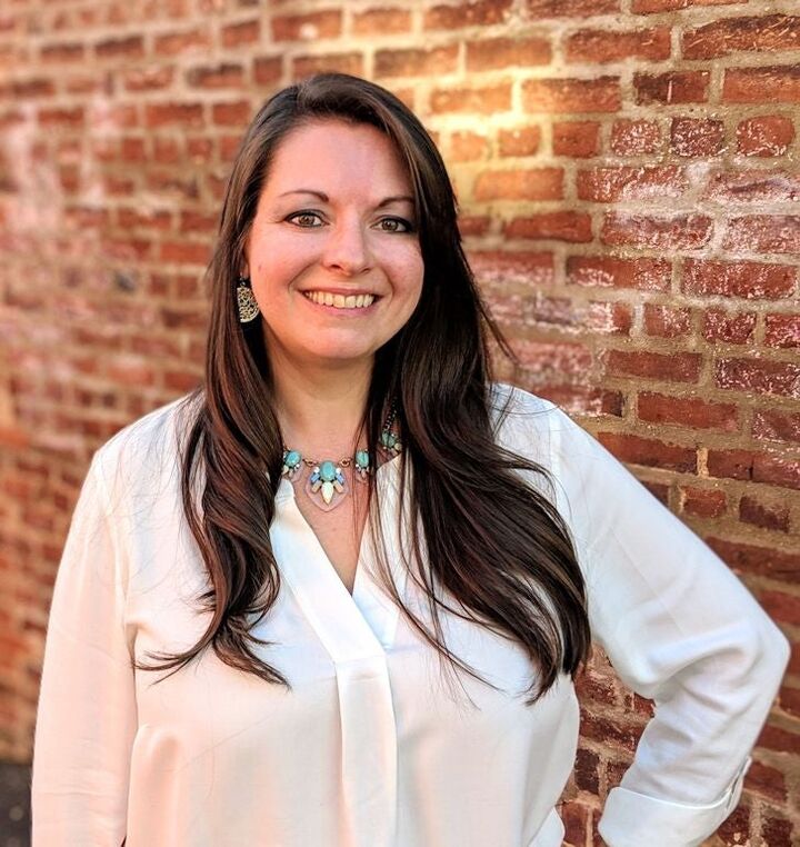 Brook Del Valle, Real Estate Salesperson in Fredericksburg, Elite