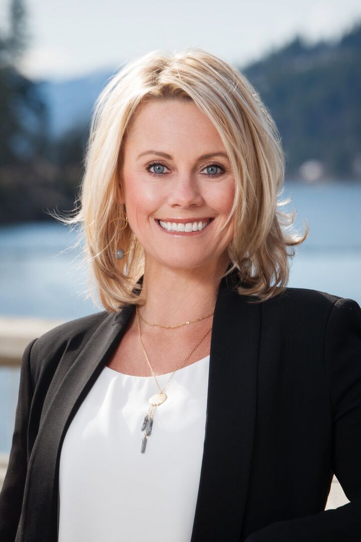 Gretchen Vedel, Real Estate Salesperson in Coeur D Alene, Schneidmiller Realty