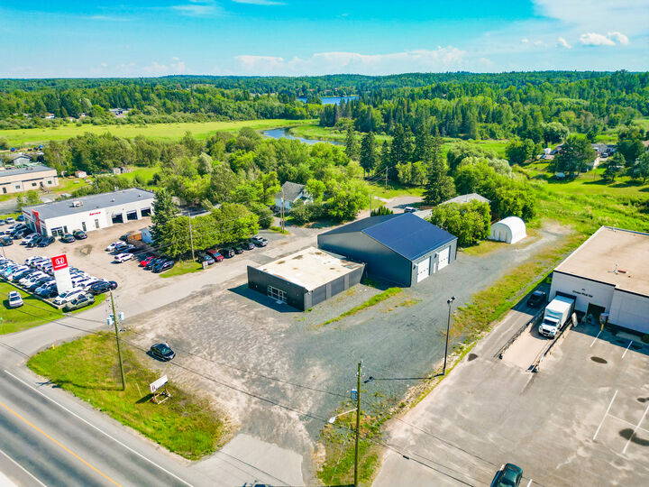 Photo de la propriété:  1095 Railway St  ON P9N 0B2 