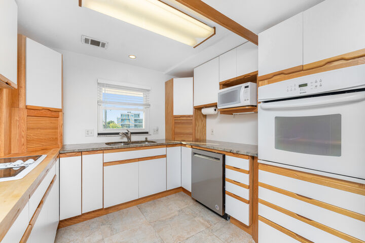 Property Photo:  2700 N Beach Road D203  FL 34223 