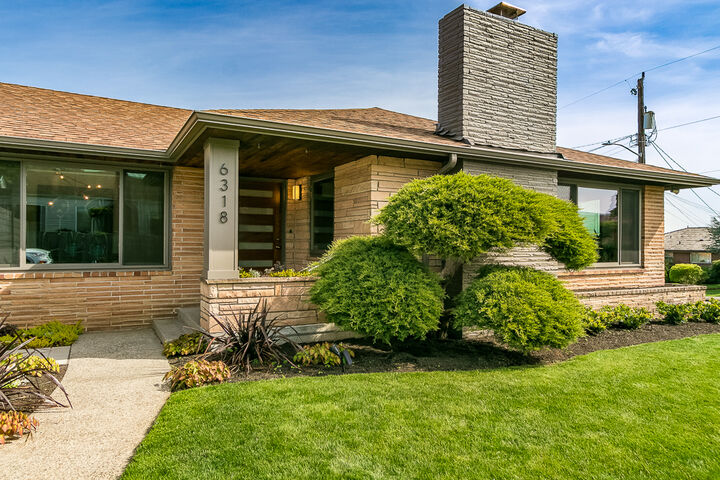 6318 S Prentice St  Seattle WA 98178 photo 6318 S Prentice St