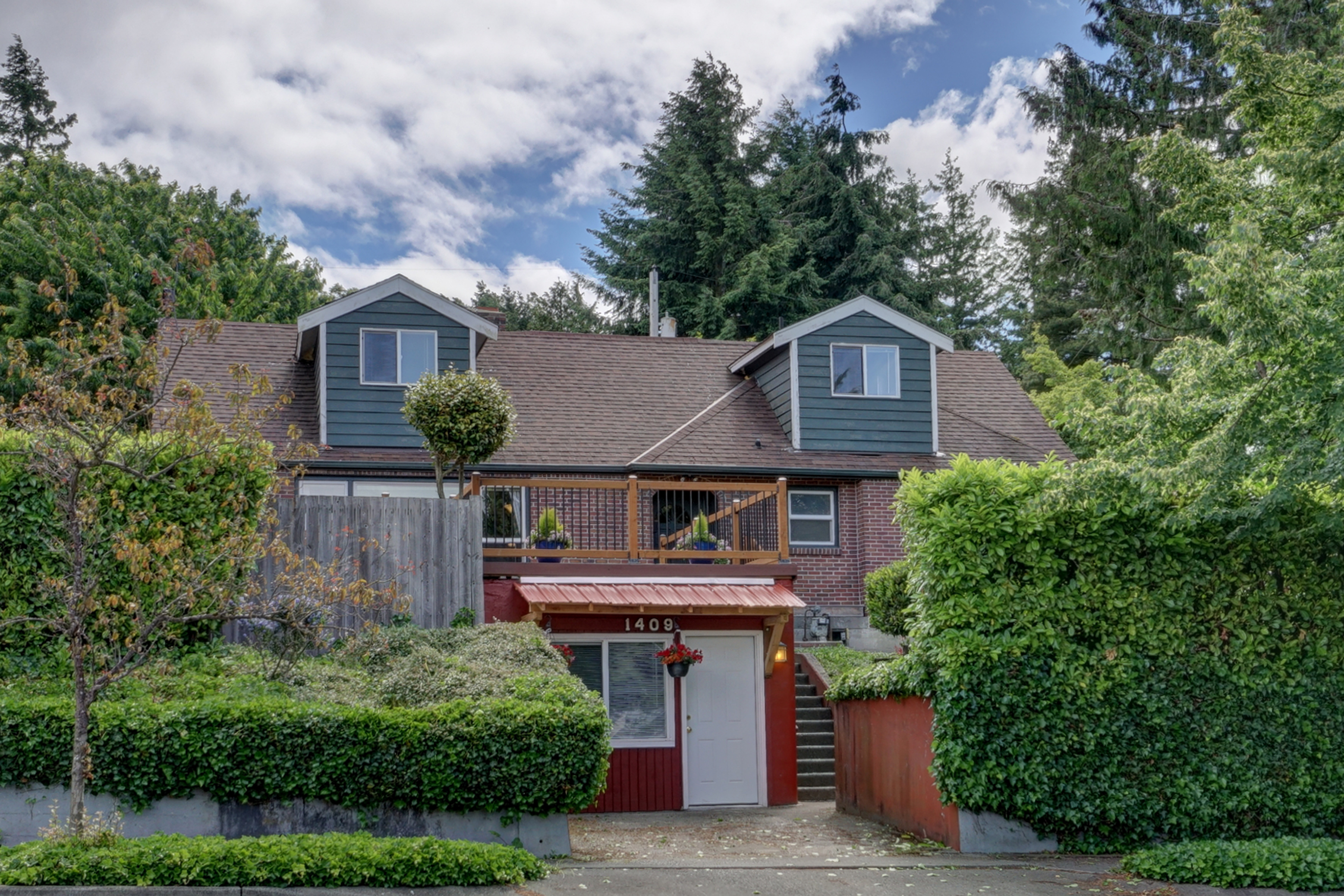 Property Photo:  1409 S Stevens St  WA 98405 