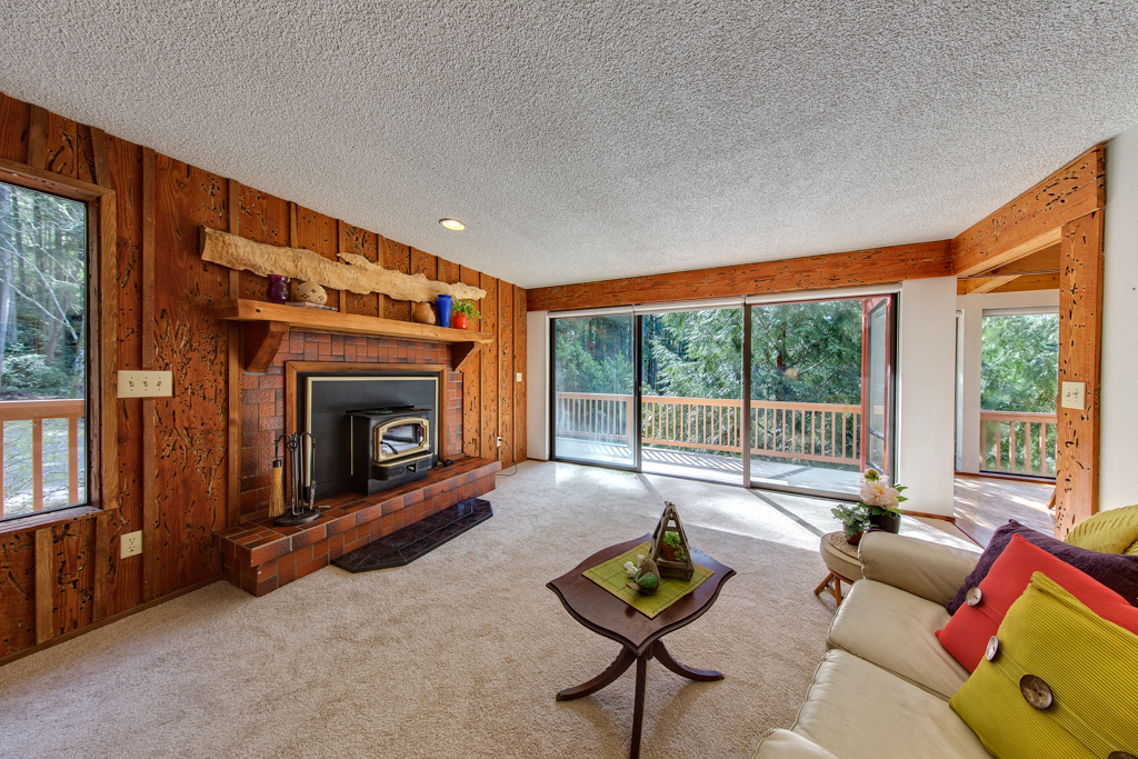 Property Photo: Living room 16750 Seminole Rd NE  WA 98370 