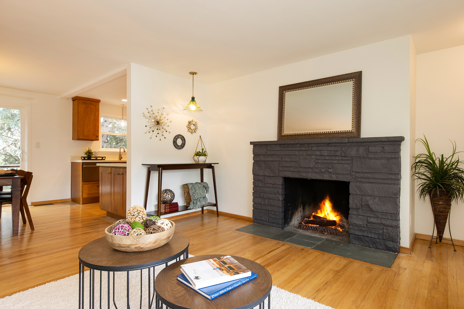 Property Photo: Living Room 9224 Sand Point Way NE WA 98115