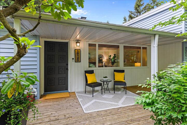 Property Photo:  19120  3rd Avenue NE  WA 98155 
