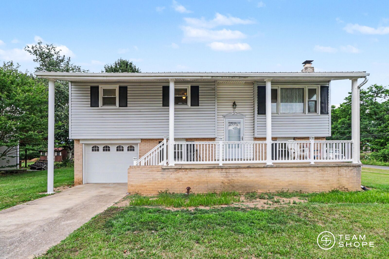 Property Photo:  1200 Gross Drive  PA 17050 